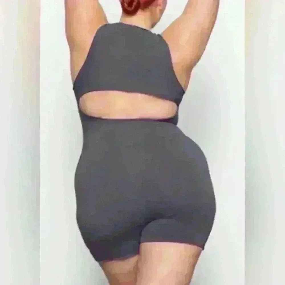 Skims raw edge onesie - Picture 2 of 2